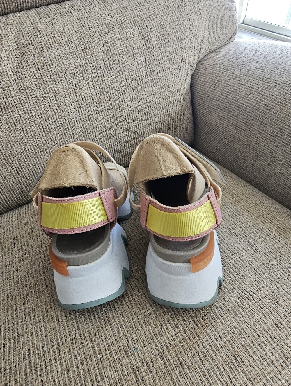 Sorel Women's Kinetic Sandals Size 6 - Picture 5 of 7